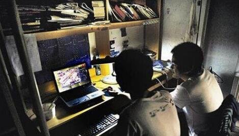 通宵打游戏患慢性肾炎 大学生得病率高