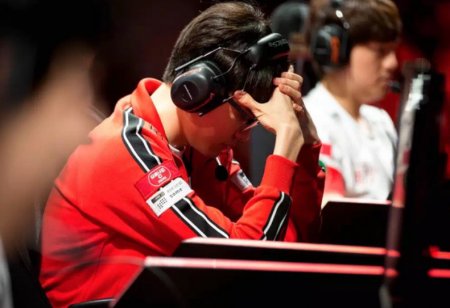 LOL季中赛第四日前瞻:看SKT如何找回状态